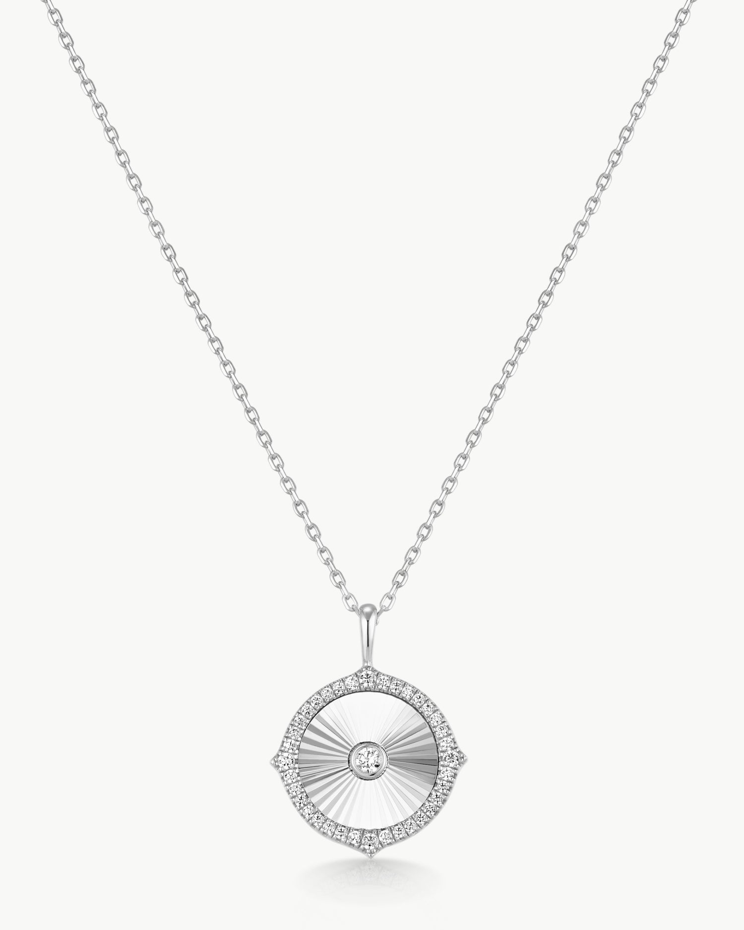 Tide Echo Silver Diamond-Cut Sunny Disc Necklace