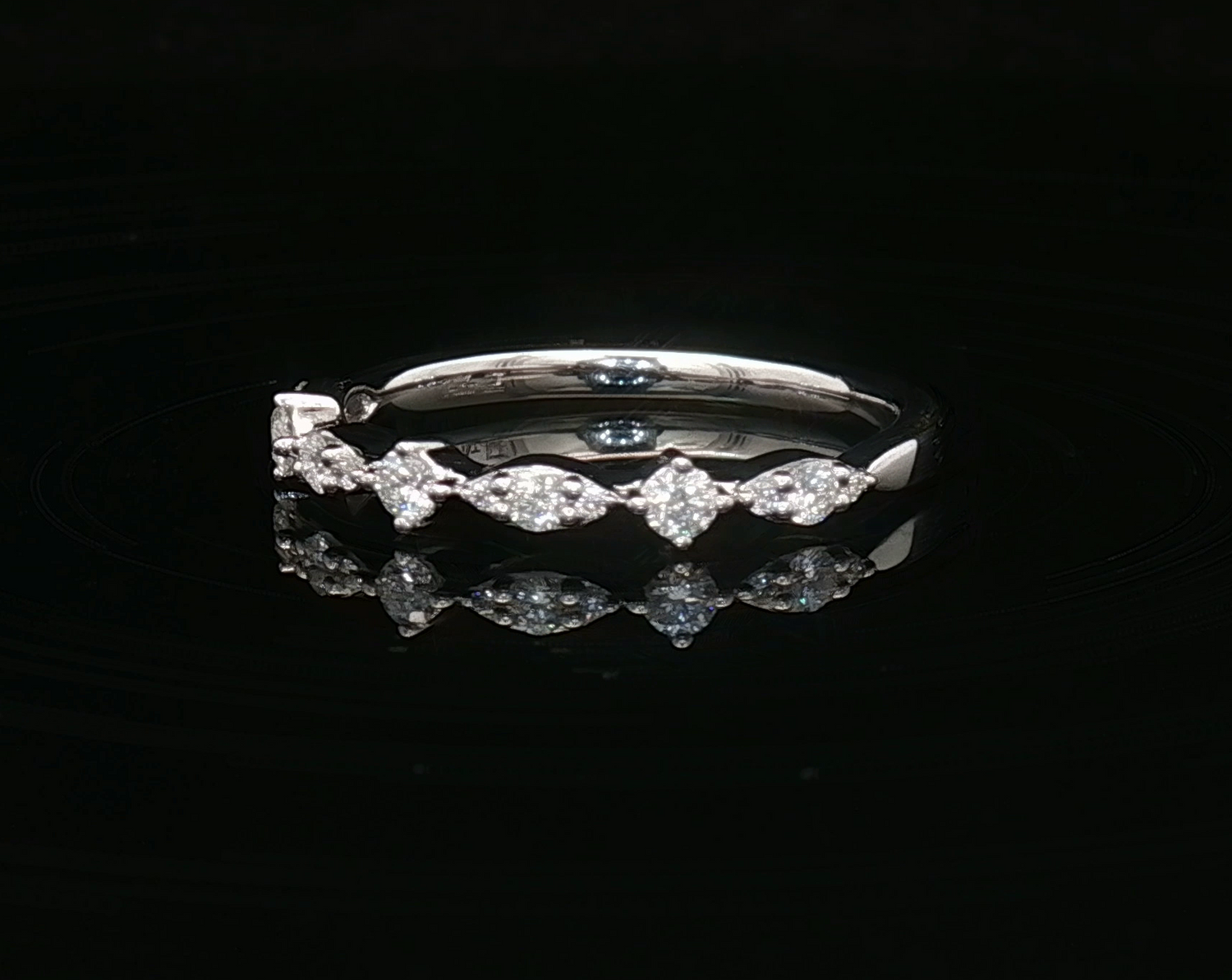 Ladies Wedding Band