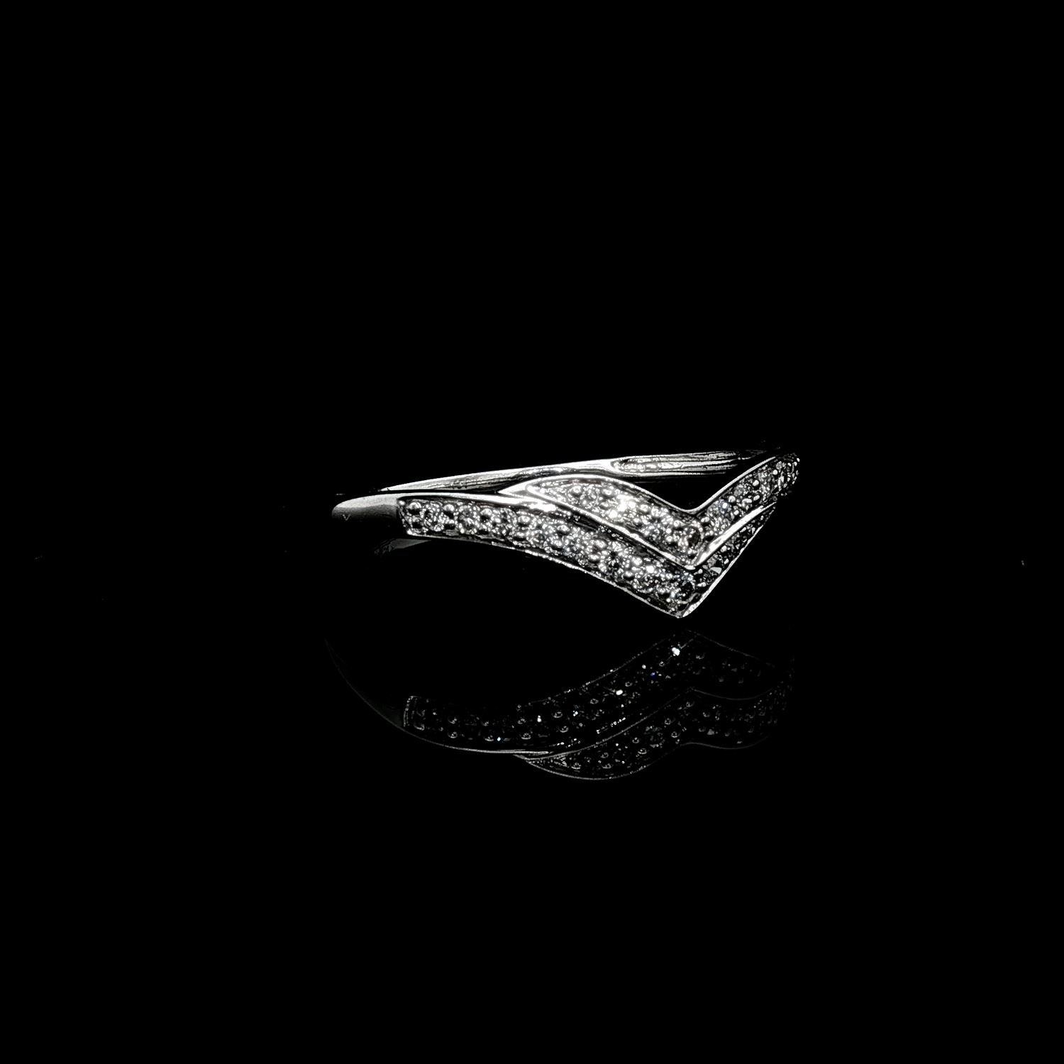 Ladies Wedding Band