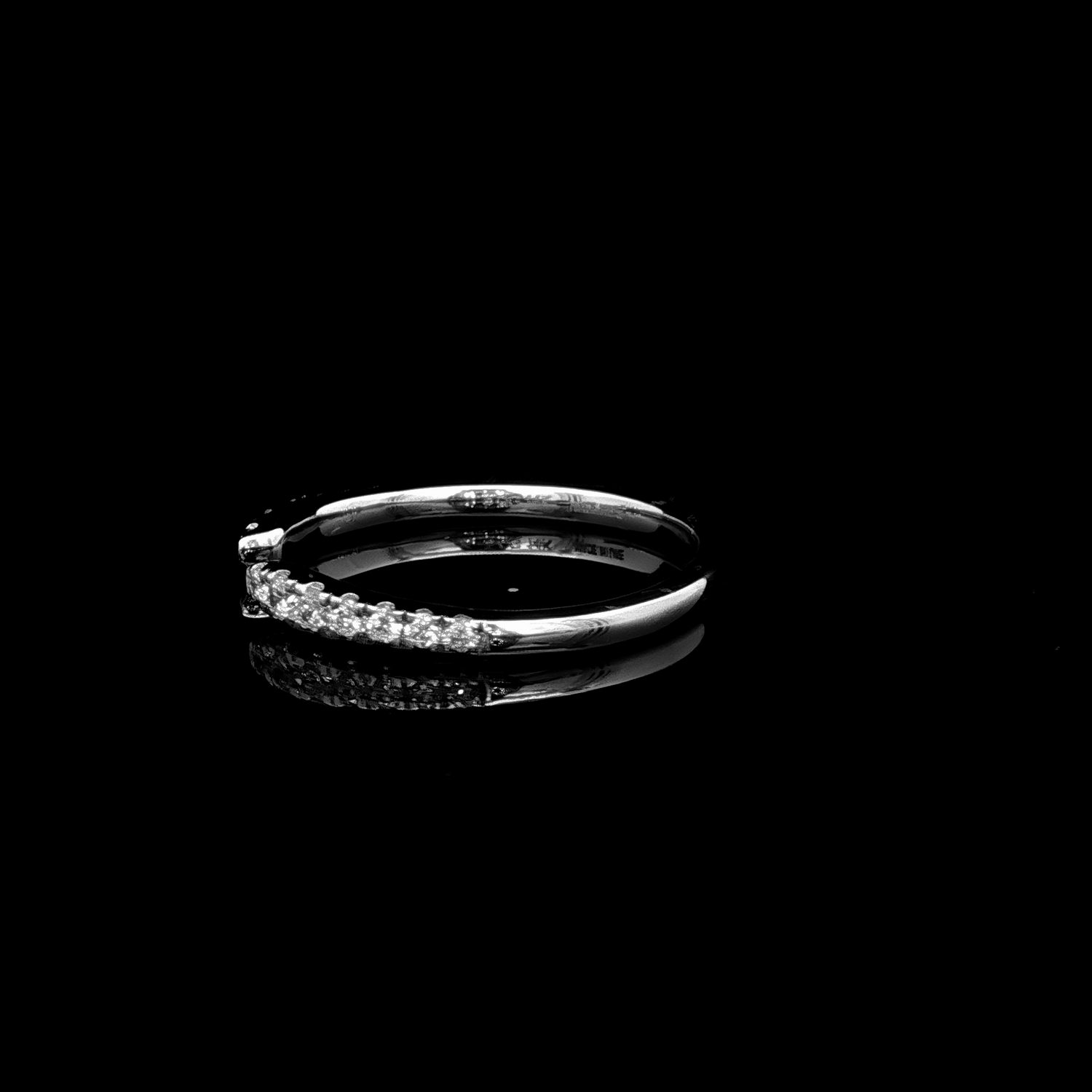 Ladies Wedding Band