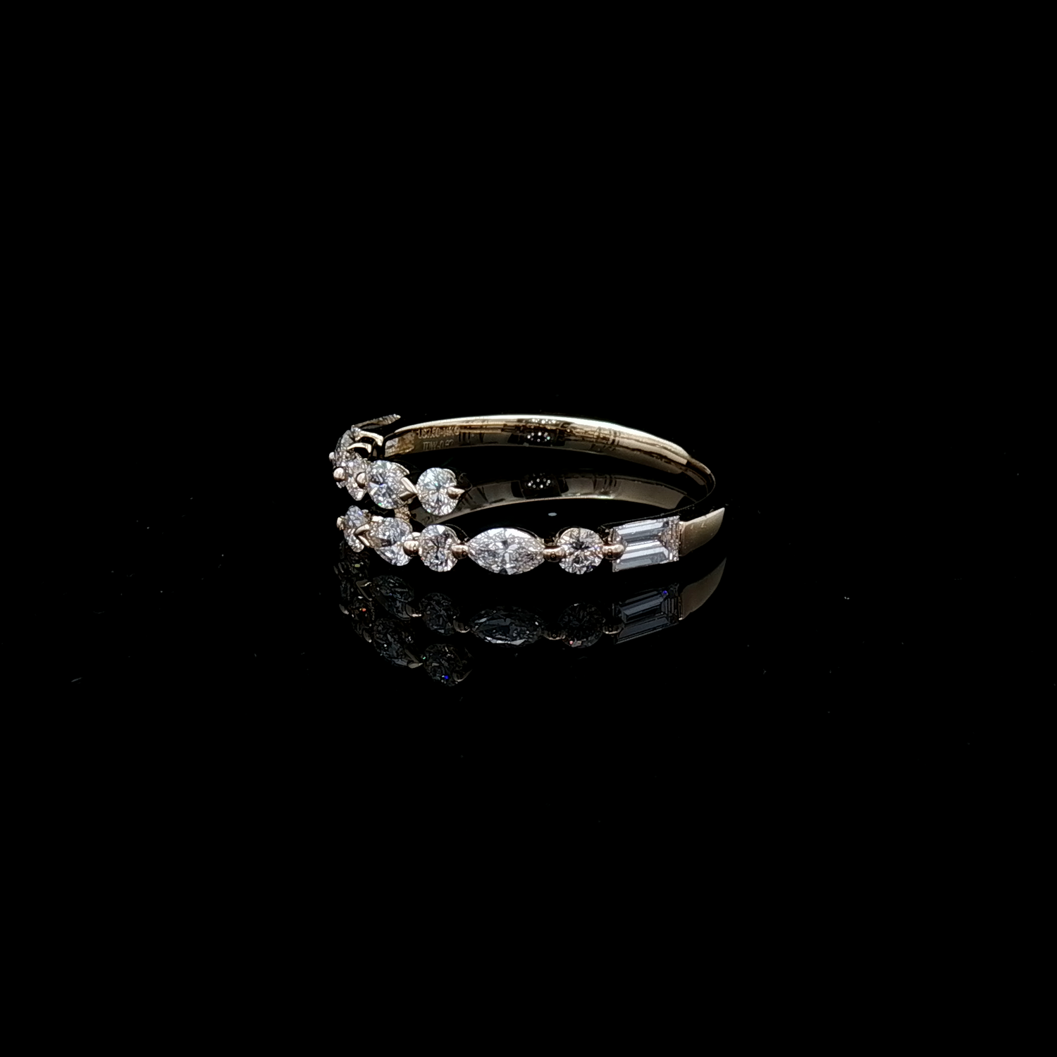 Women's Diamond Fashion Ring