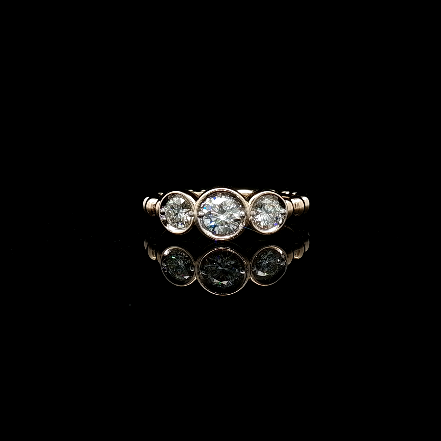 Women's Diamond Fashion Ring