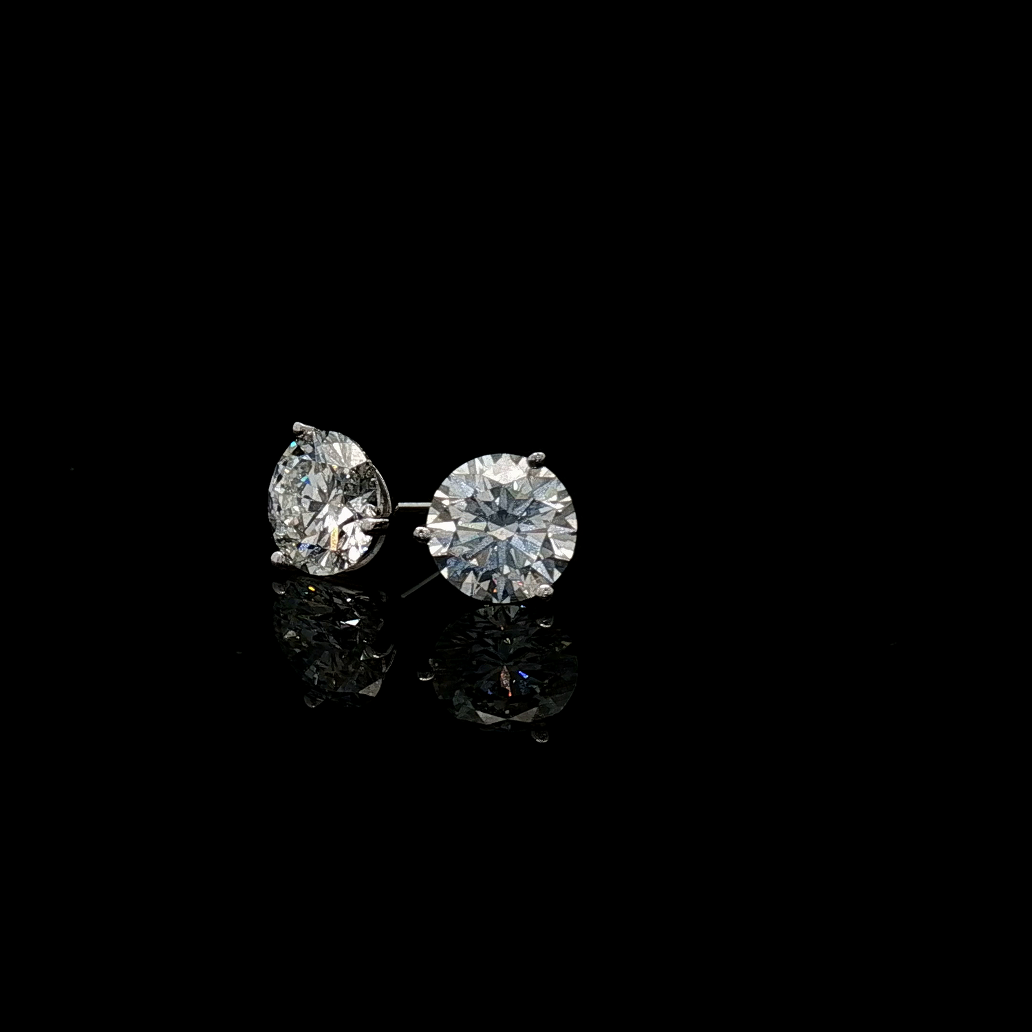 Diamond Stud Earring