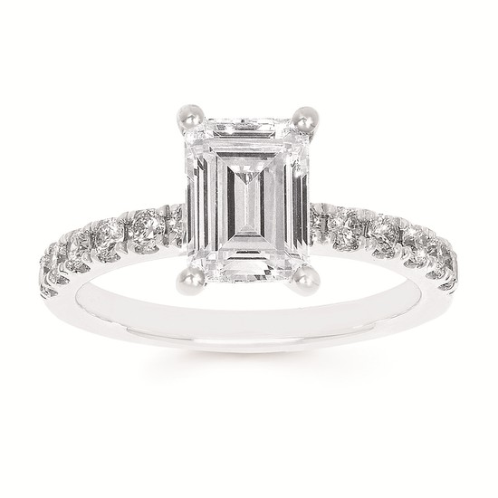 Diamond Engagement Ring