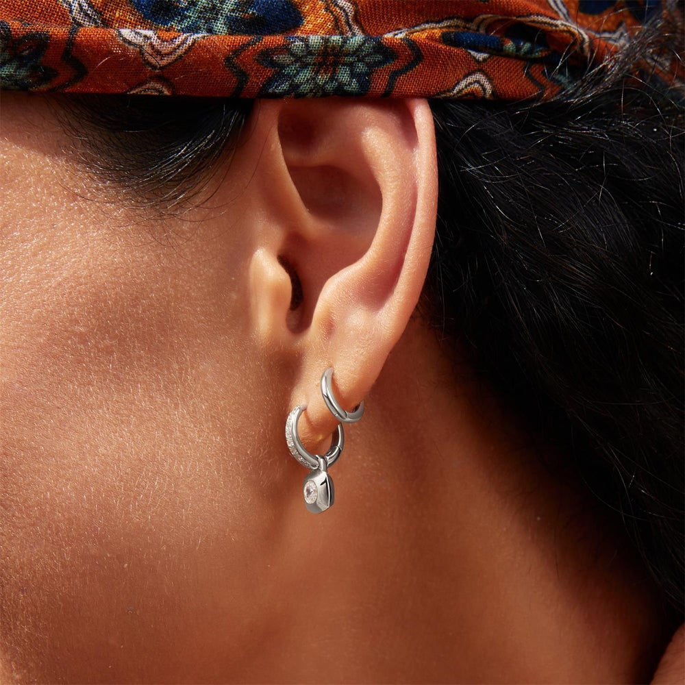 Tide Echo Silver Modern Bezel-Set Huggie Hoop Earrings
