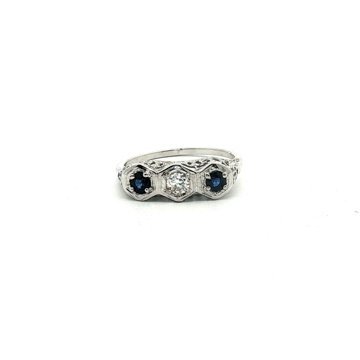 14K White Gold Diamond & Sapphire Filigree Estate Ring