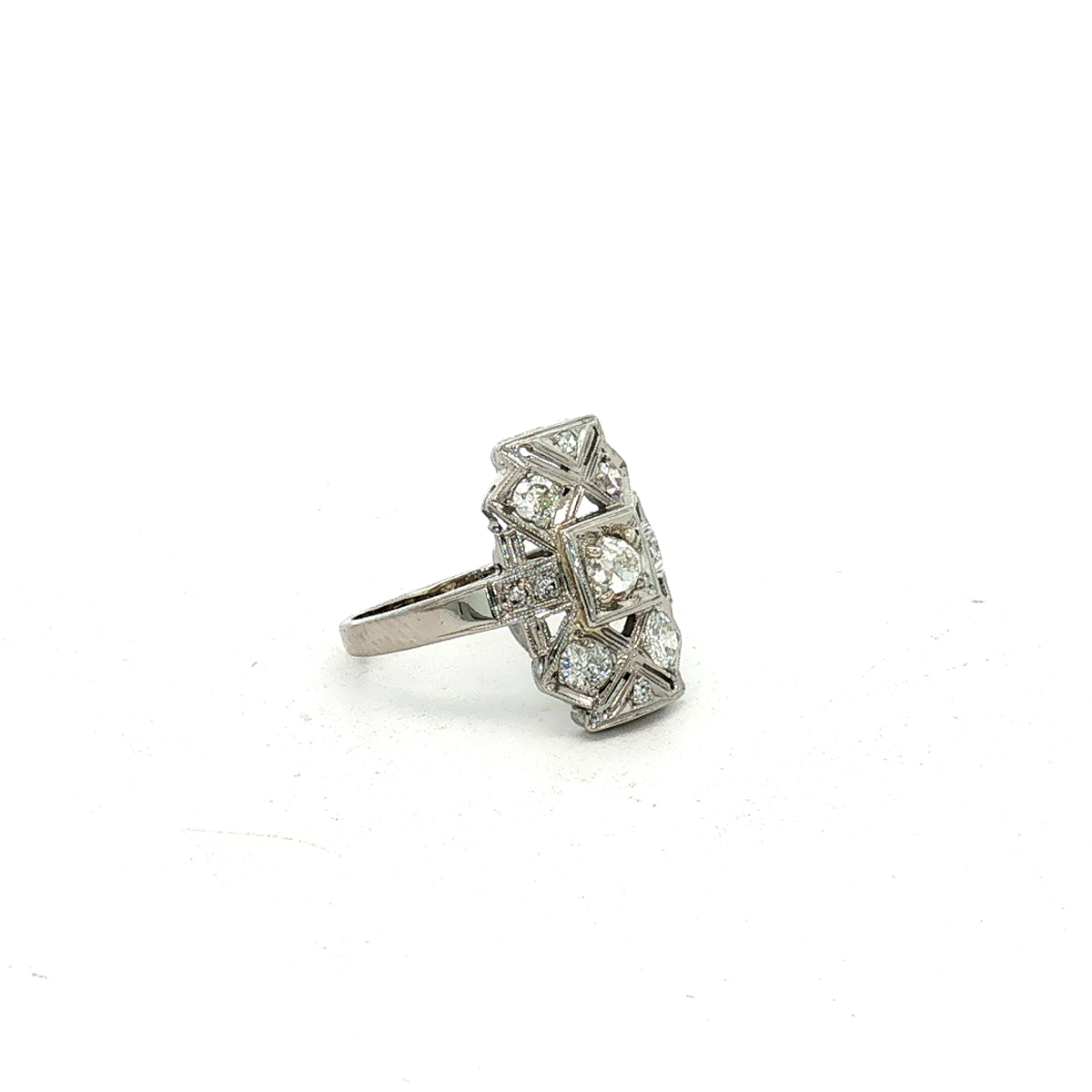 18K White Gold Old Mine Cut Diamond Dinner Estate Ring