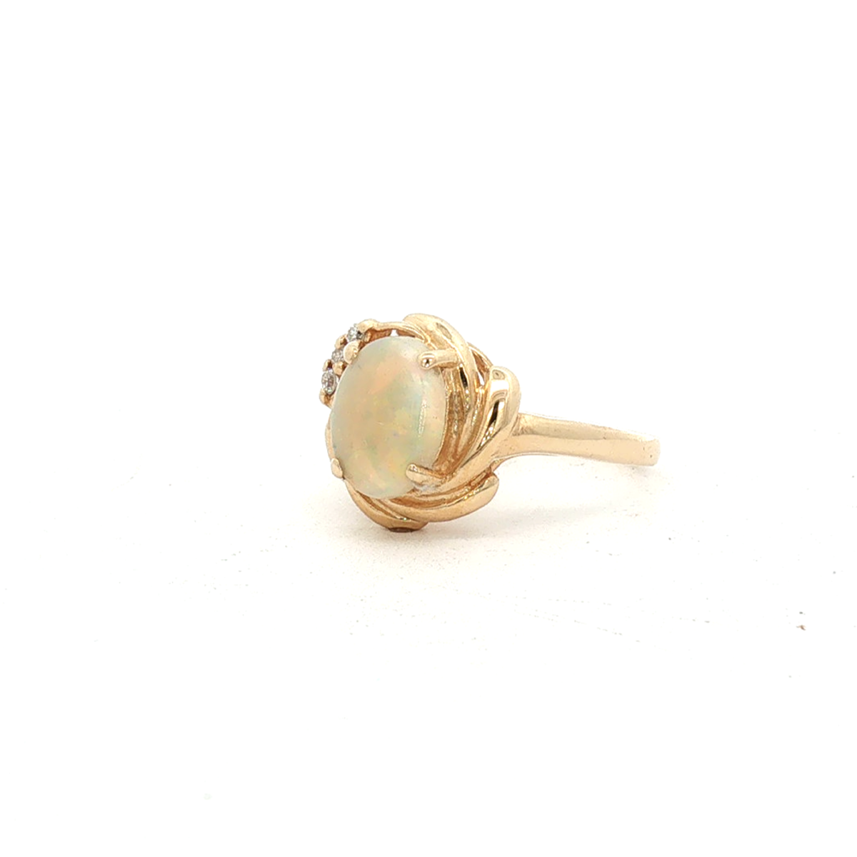 14k Yellow Gold Oval Opal & Diamond Estate Ring