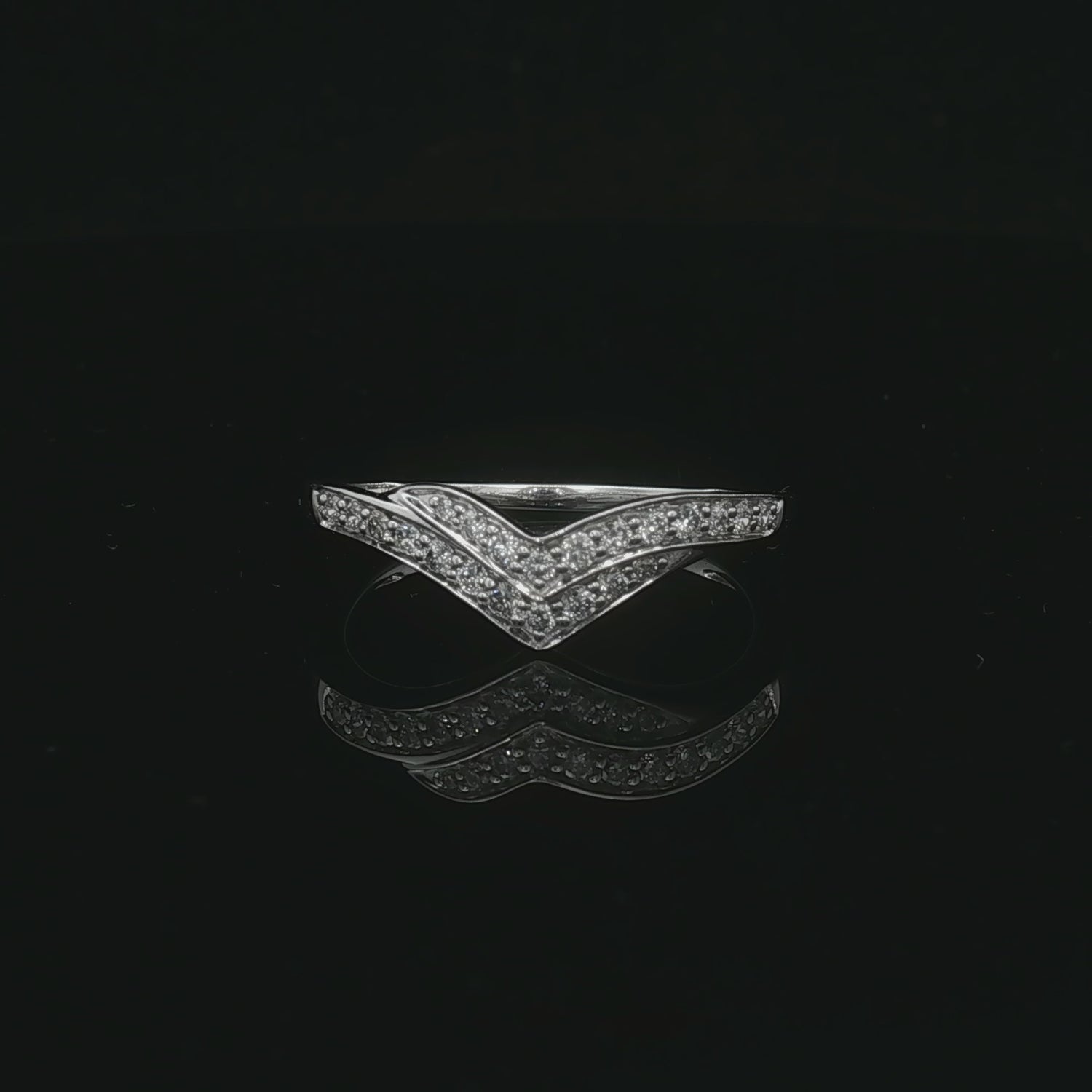 Ladies Wedding Band