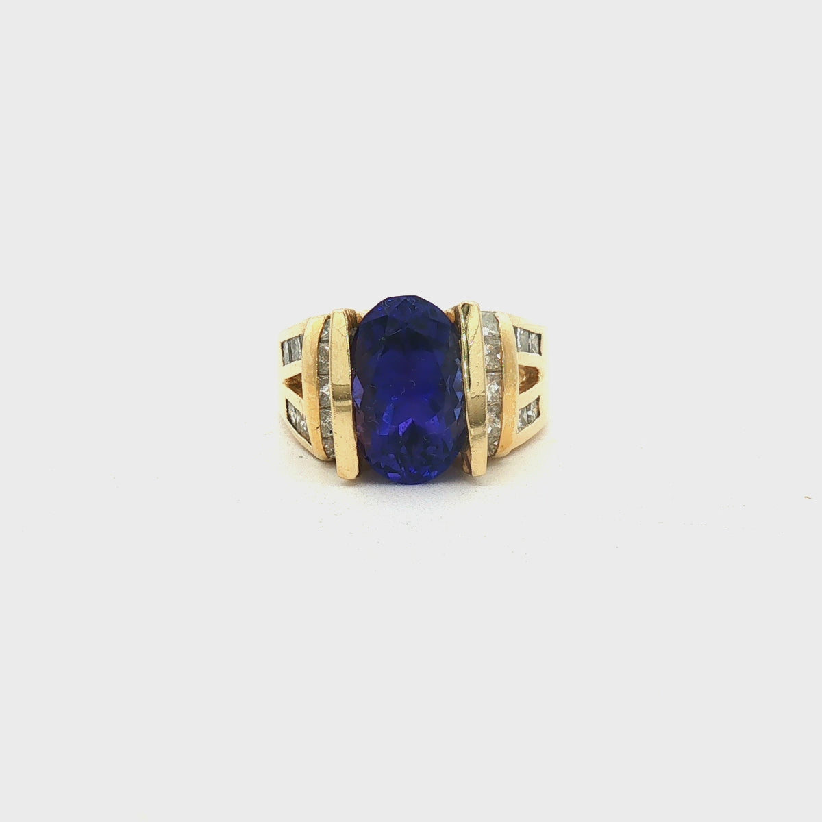 14k Yellow Gold Iolite & Diamond Estate Ring